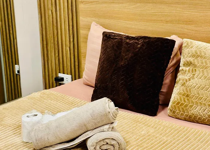 Aparthotel Shore 2 Residences Tower 1 Manila